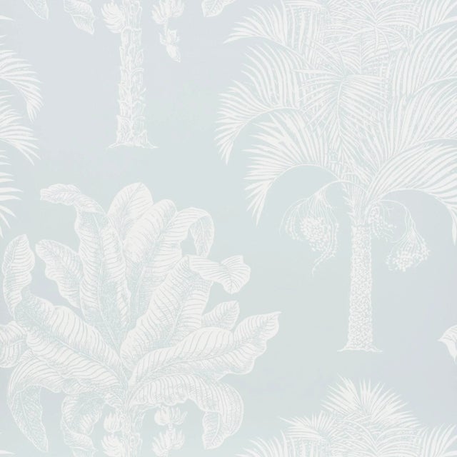 Contemporary Schumacher Grand Palms Wallpaper in Mineral For Sale - Image 3 of 3