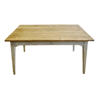French Dining Table in Oak For Sale