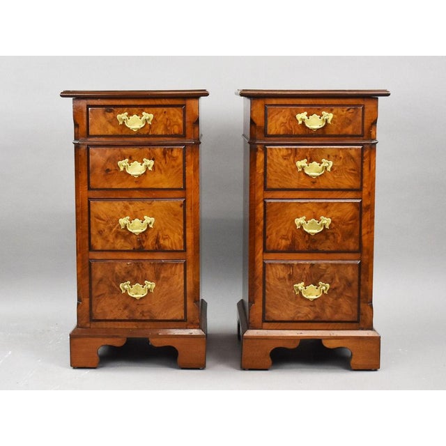 A Pair of Victorian Burr Walnut Bedside Chests – Georgian Style Item Code: 1392 A handsome pair of Victorian burr walnut...