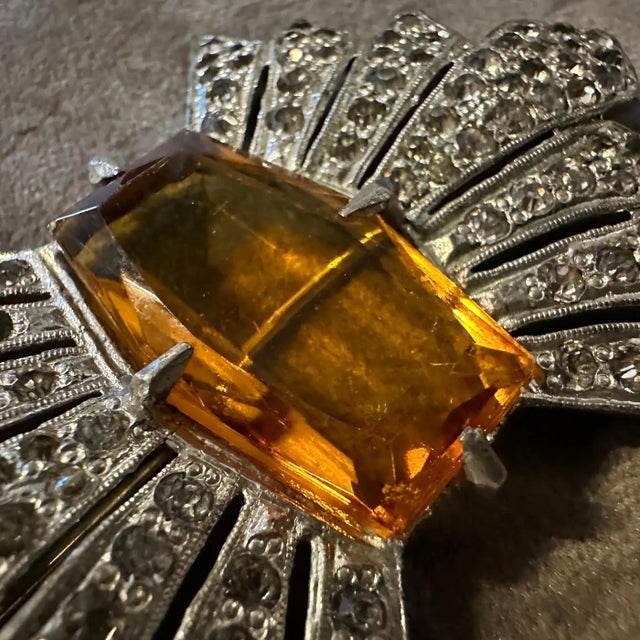 Amazing 1930s Art Deco Costume Jewelry Brooch Step into the glamour of the Jazz Age with this dazzling 1930s Art Deco...