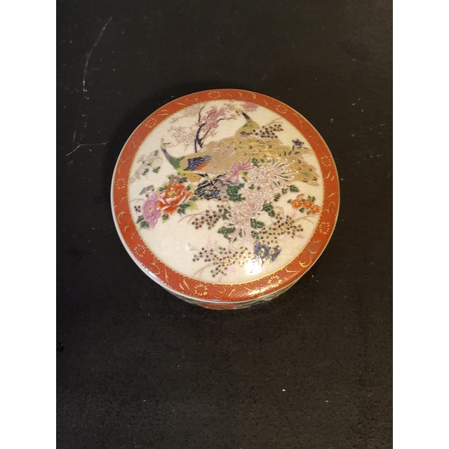 1980s Vintage Satsuma Style Round, Porcelain Lidded Box For Sale - Image 5 of 14