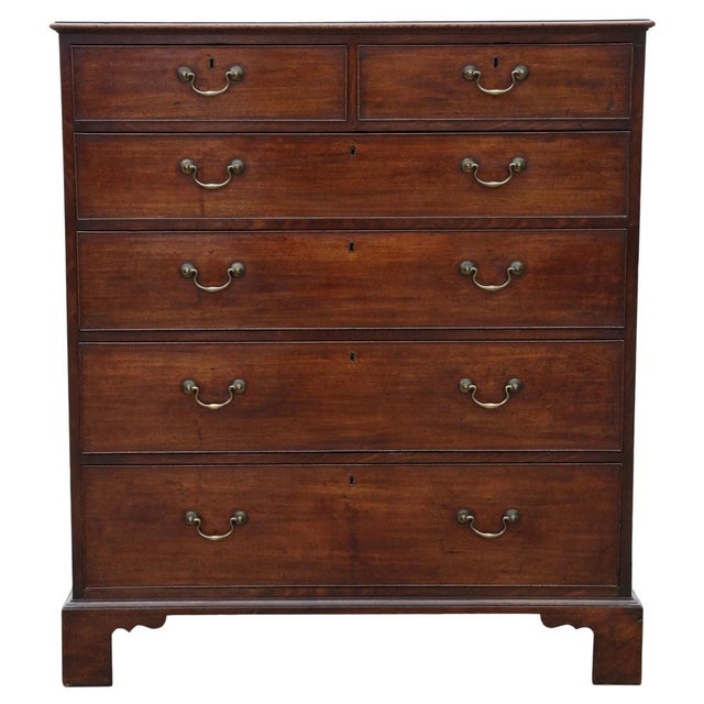 Large Antique Georgian Mahogany Chest of Drawers, Late 18th Century For Sale - Image 6 of 12