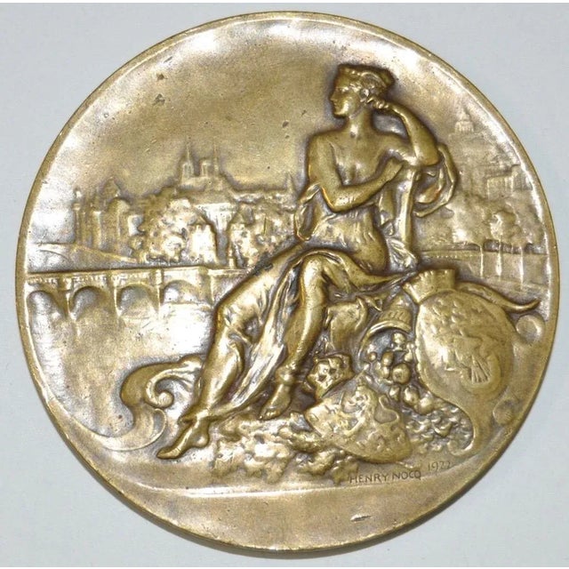 Henry Nocq "Banque De Paris" 50th Anniversary Bronze Medallion c.1922 For Sale - Image 4 of 4