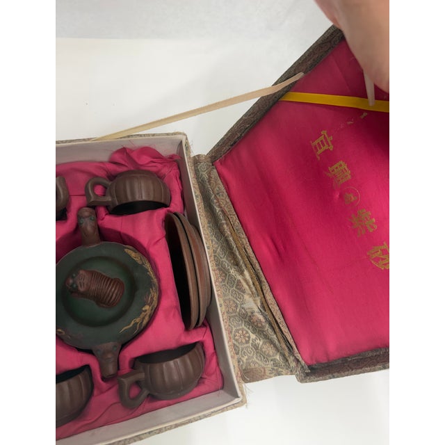 1970s Vintage Chinese Yixing Zisha Clay Teapot and Tea Set With Original Fitted Box - 10 pcs For Sale - Image 5 of 17