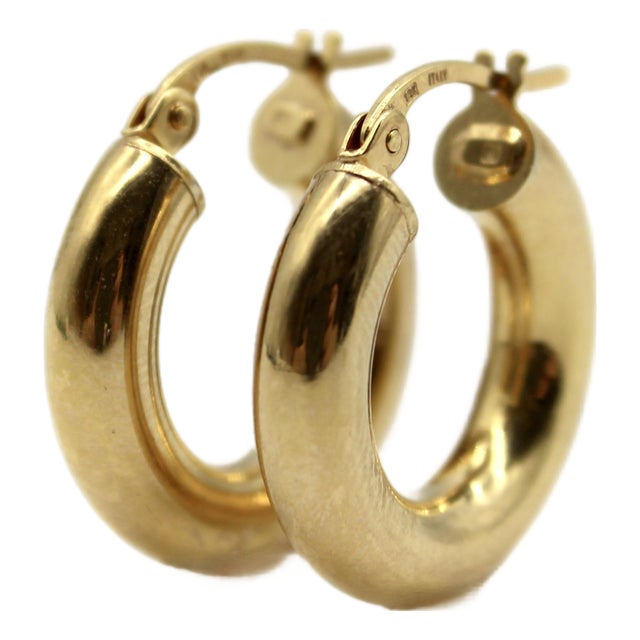 Vintage Italian 18k Gold Macaroni Hoop Earrings, Pair For Sale