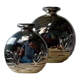 Example of Dolbi Cashier Vases