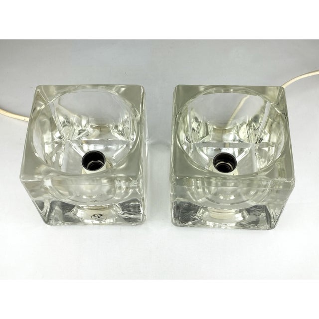 Cube-Shaped Glass Table Lamps by Peill & Putzler, 1970s, Set of 2 For Sale - Image 4 of 12