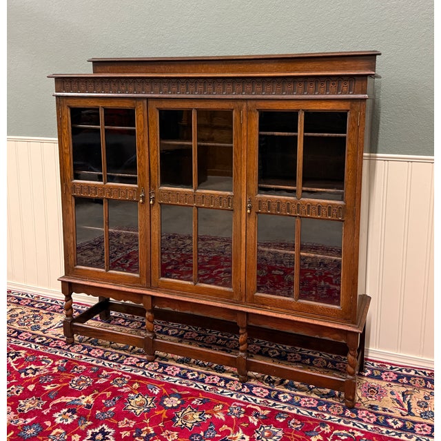 1930s Antique English Jacobean Bookcase Bookshelf Cabinet Triple Glass Door Oak C1930s For Sale - Image 5 of 18