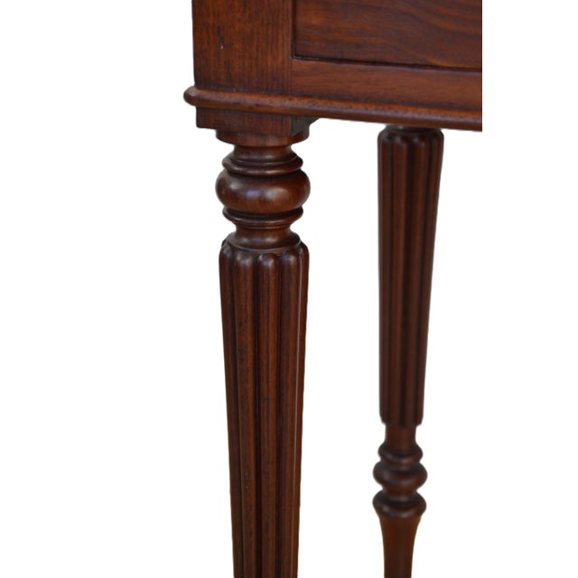 William VI Mahogany Nightstand in the style of Gillows, England, 1830s For Sale - Image 13 of 18