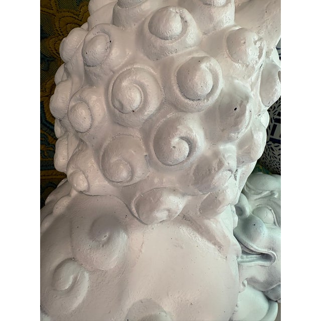 Plastic Palm Beach Chic White Foo Dog Guardian Lion Sculptures Primed – A Pair For Sale - Image 7 of 13