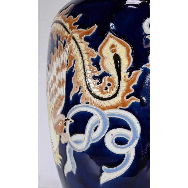 Chinese Porcelain Vase For Sale - Image 9 of 18