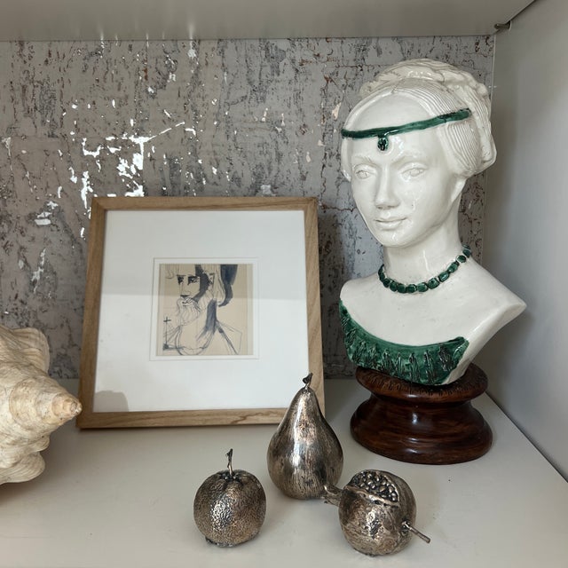 Green Vintage Hand Crafted Italian Ceramic Bust of a Woman For Sale - Image 8 of 8