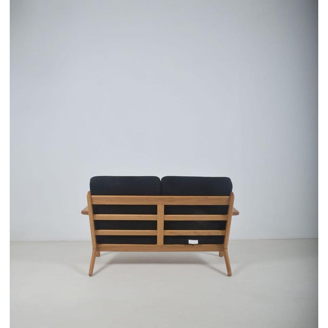 Black Danish Sofa GE-290 Designed attributed to Hans Wegner for Getama For Sale - Image 8 of 11