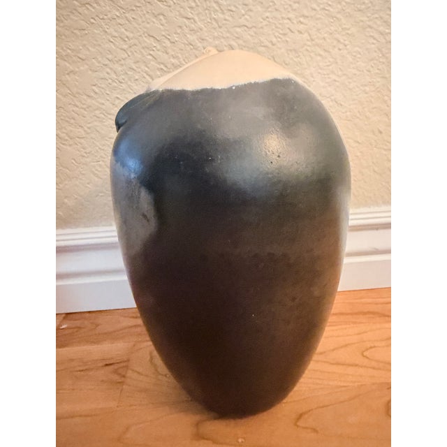 Leland Miyano Signed 1984 Kauai Ceramic Vase With Sculpted Frog, Pit/Saggar Fired For Sale In Denver - Image 6 of 6