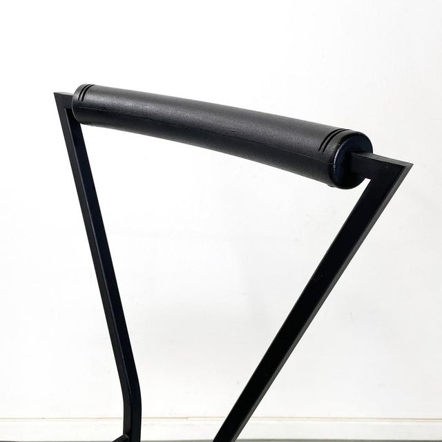 Black Italian Modern High Stool in Black Metal and Rubber, 1980s For Sale - Image 8 of 15