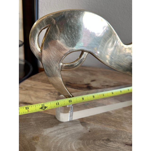 Early 20th Century Werkstätte Stretching Brass Cat on Clear Plinth Hagenauer Style For Sale - Image 10 of 17