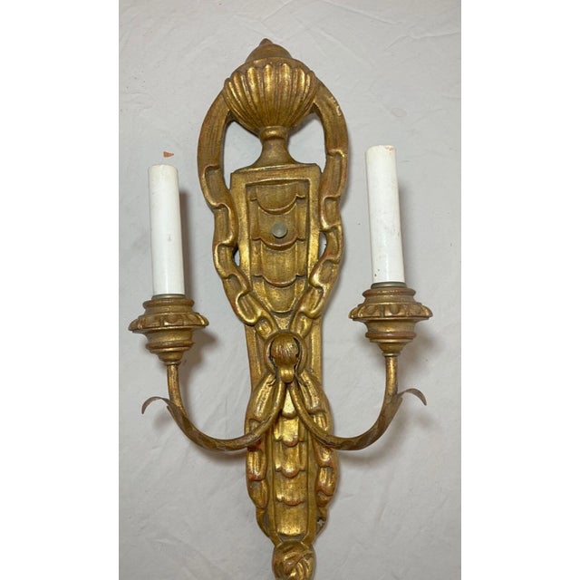 Vintage Ornate Century Italian Hand Carved Gilt Wooden Iron Wall Sconce Fixture For Sale In New York - Image 6 of 15