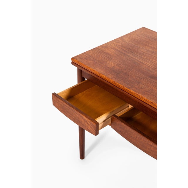 Danish Teak Model 149 Side Table by Børge Mogensen for Søborg Møbelfabrik, 1950s For Sale - Image 9 of 11
