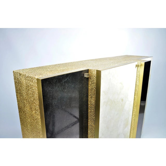 Metal Gold Leaf Fiber Marquetry, Black Stone, Brass, and White Rock Crystal Cabinet by François-Xavier Turrou for Ginger Brown For Sale - Image 7 of 12