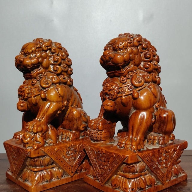 Traditional Pair of Hand-Carved Boxwood Guardian Lion Statues on Decorative Bases For Sale - Image 3 of 9