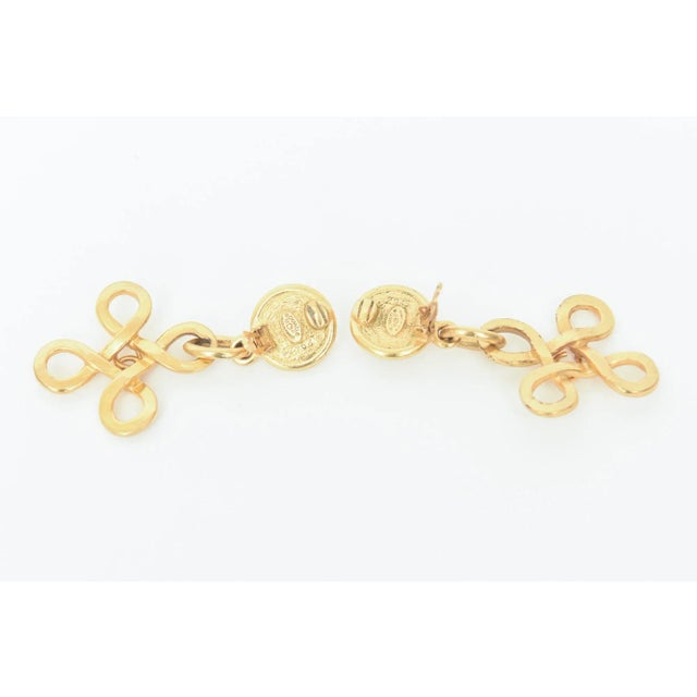 1990s Vintage Chanel Gold Plated and Faux Pearl Clip on Dangle Earrings With CC's, 1993 For Sale - Image 5 of 7