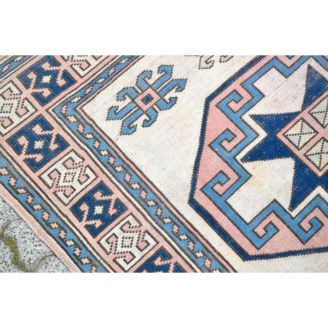 Oushak Vintage Handmade White and Blue Wool Rug For Sale - Image 9 of 11