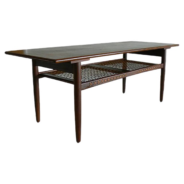 Vintage Danish Coffee Table in Teak For Sale