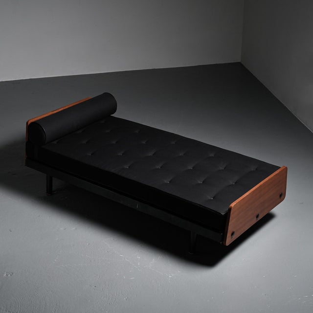 Scal Bed by Jean Prouvé for Steph Simon, 1960s For Sale - Image 15 of 15