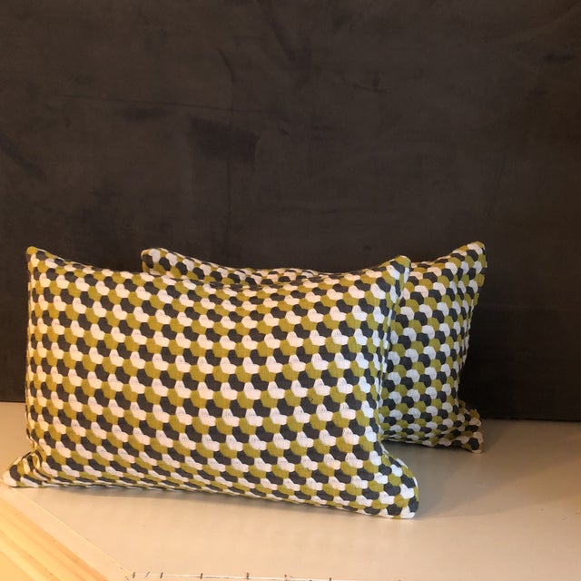 One pair of posters in beautiful color fabric and gorgeous pattern.