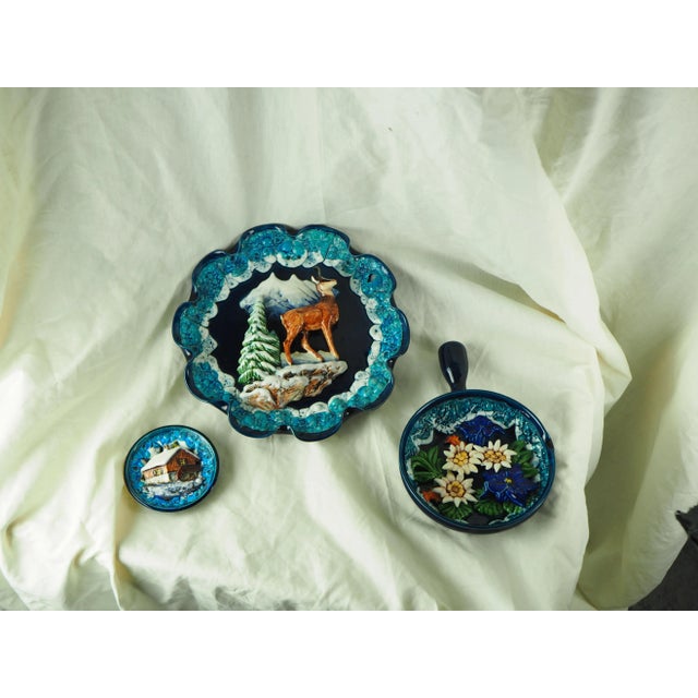 Rustic European 1950s French Vallauris Majolica Trompe l'Oeil Mountain Themed Wall Plates - Set of 3 For Sale - Image 3 of 10