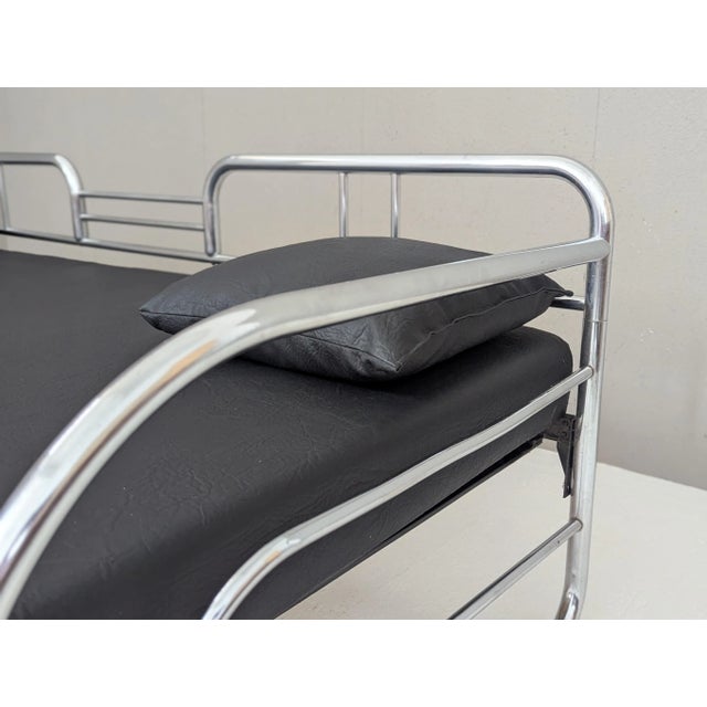 Bauhaus Tubular Steel Sofa by Hynek Gottwald, 1930s For Sale - Image 10 of 17