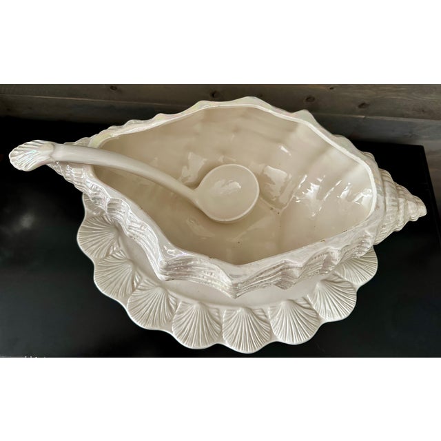 Shabby Chic Vintage 1980s Ceramic Conch Shell Soup Tureen Signed by Artist With Lid, Ladle & Serving Plate For Sale - Image 3 of 11