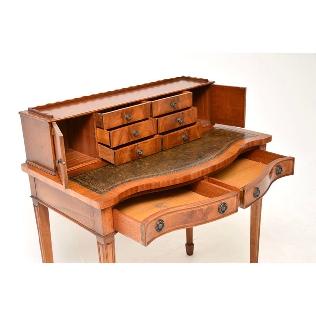Vintage Writing Desk in Leather, 1930s For Sale - Image 9 of 11