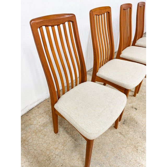 Camel 1970s Mid-Century Modern Benny Linden Teak Dining Chairs - Set of 4 For Sale - Image 8 of 10
