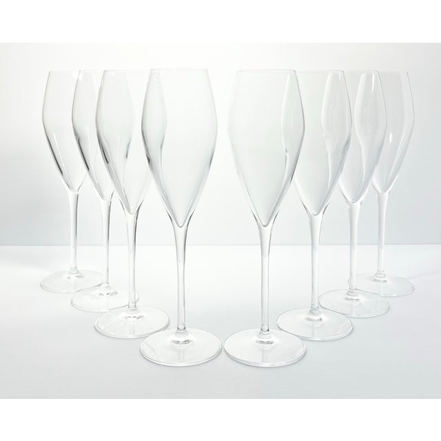 Luigi Bormioli “Atelier” Set of 8 Fluted Champagne Glasses 10” 10oz Signed Good condition. No chips, cracks, or fleabites....