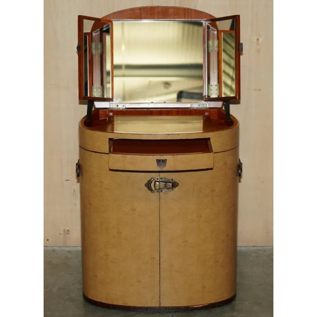 This Starbay Marie Galante dressing table and chair pair is a mid-to-late 20th century Italian design, inspired by travel...