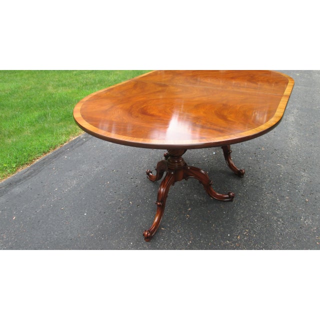 1940s Highly Figured Mahogany Dining Table Made by Joseph Gerte of Boston For Sale - Image 4 of 11