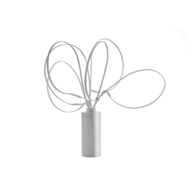 Tall snow swirls by Art Flower Maker Unique piece. Dimensions: Ø 60 x H 50 cm. Materials: powder coated white shiny/matte...