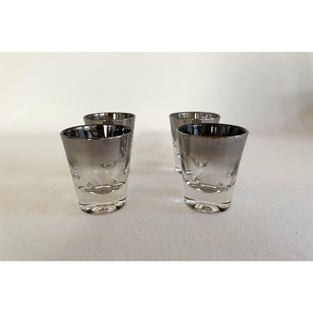 Dorothy Thorpe Style Cocktail Glass Set- 8 Pieces For Sale In Raleigh - Image 6 of 10
