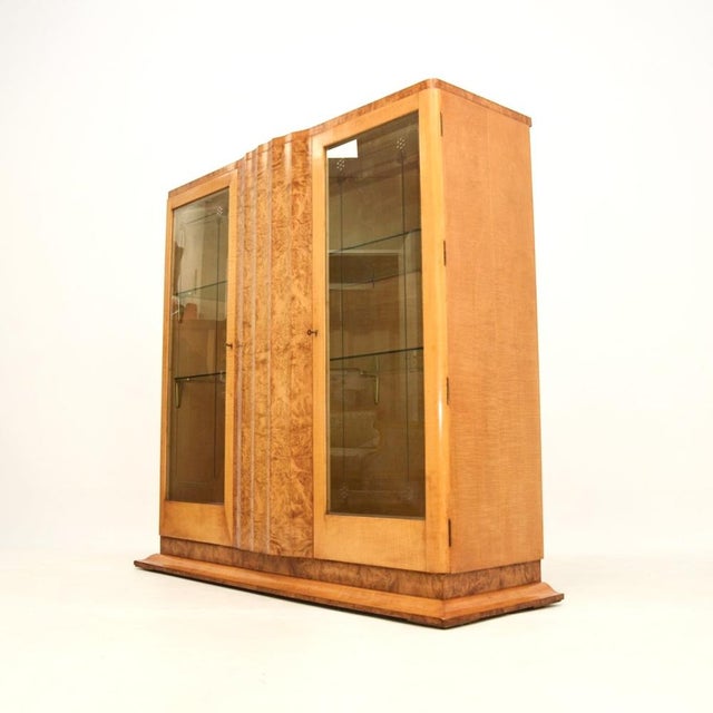 Art Deco Burr Walnut and Sycamore Bookcase attributed to Harry and Lou Epstein, 1930s For Sale - Image 6 of 11