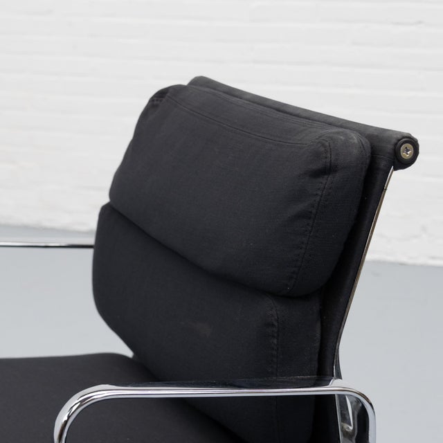 EA208 Soft Pad Chair by Charles & Ray Eames for Herman Miller, 1970s For Sale - Image 12 of 18