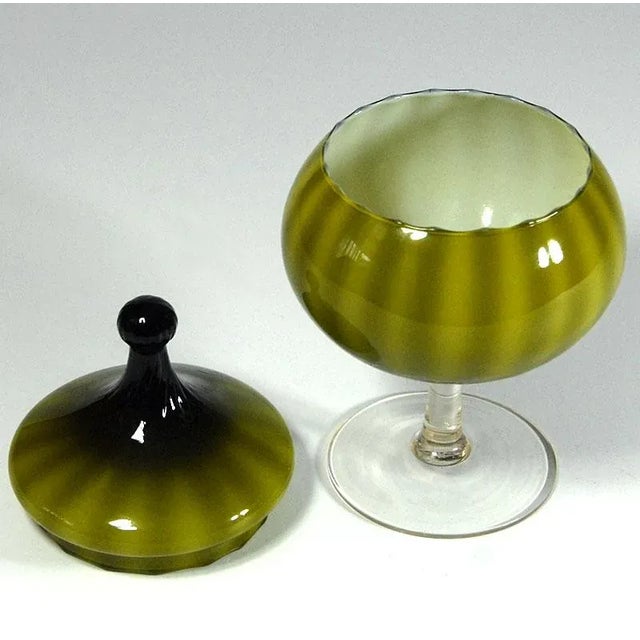 Green Glass Dish from Empoli, 1960s, in Good conditions. Designed 1960 to 1969