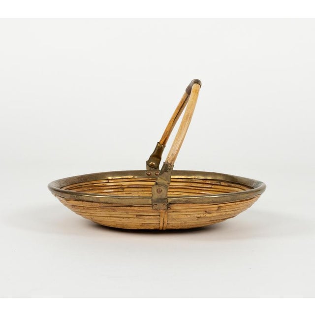 Gold Mid-Century Modern Oval Bowl in Rattan and Brass, 1970s For Sale - Image 8 of 15