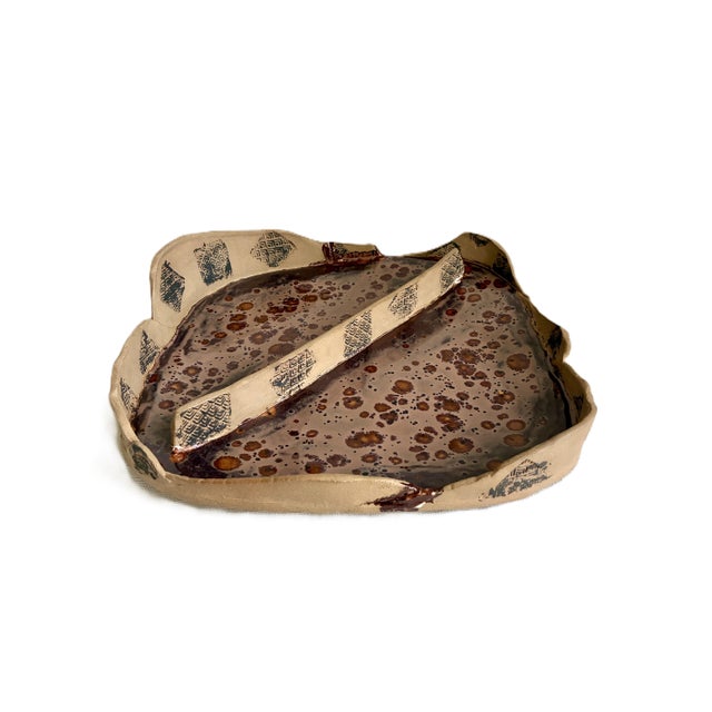 Brutalist 1970s Ceramic Hand Built Large Square Beige Dish / Mid Century Studio Art Pottery Bowl For Sale - Image 3 of 11
