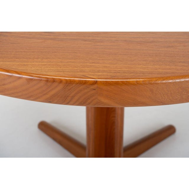 Wood Round Extendable Teak Dining Table by Bramin, 1960s For Sale - Image 7 of 10