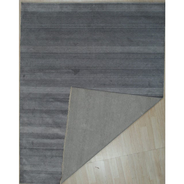 2020s 9x12 Traditional Graceful Gray Geometric Modern Hand Knotted Wool & Viscose Carpet Rug For Sale - Image 5 of 6