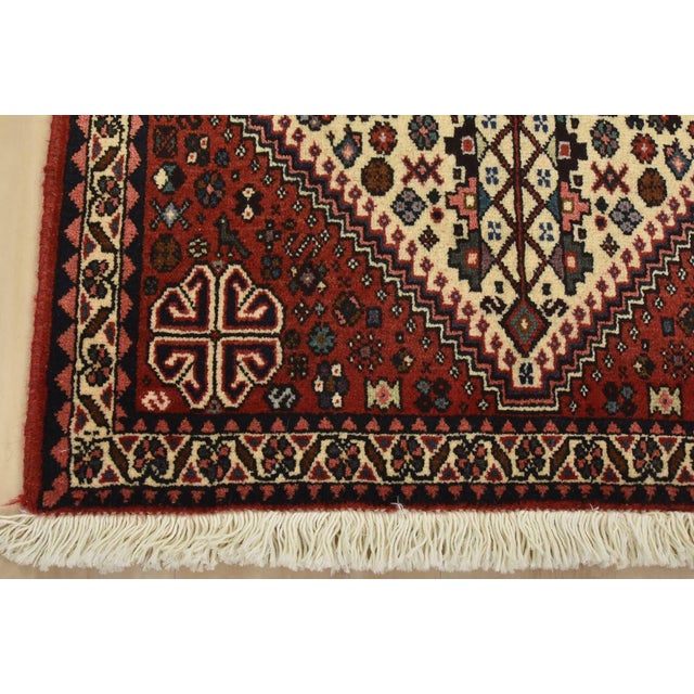 Abadeh Rug 2’3” X 3’5” Ivory Wool Vintage Tribal Hand-Knotted Carpet For Sale In Philadelphia - Image 6 of 9