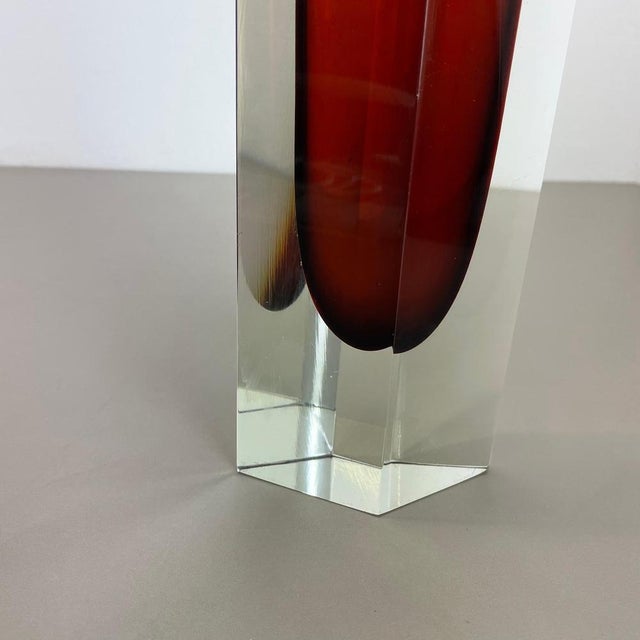 Large Ochre Murano Glass Sommerso Vase attributed to Flavio Poli, 1970s For Sale - Image 6 of 18