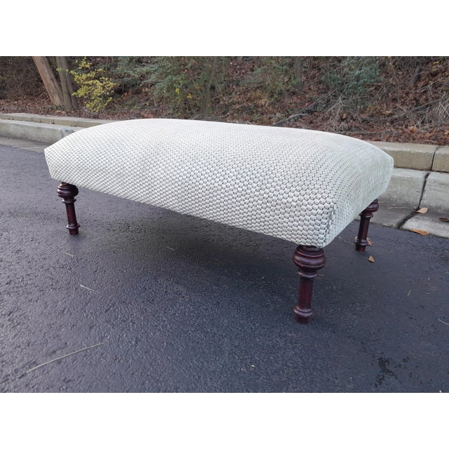 Late 20th Century Traditional Style Ottoman With Turned Legs Newly Upholstered in Pollack For Sale In Atlanta - Image 6 of 8