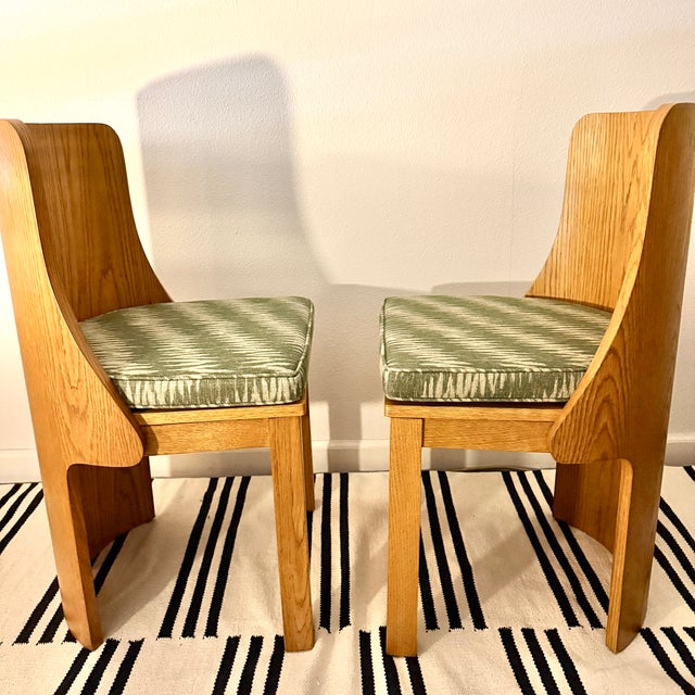 Ruemmler N172 with removable cushion. Cushion is upholstered in all use brushed woven linen. Molded wood, french oak. Hand...